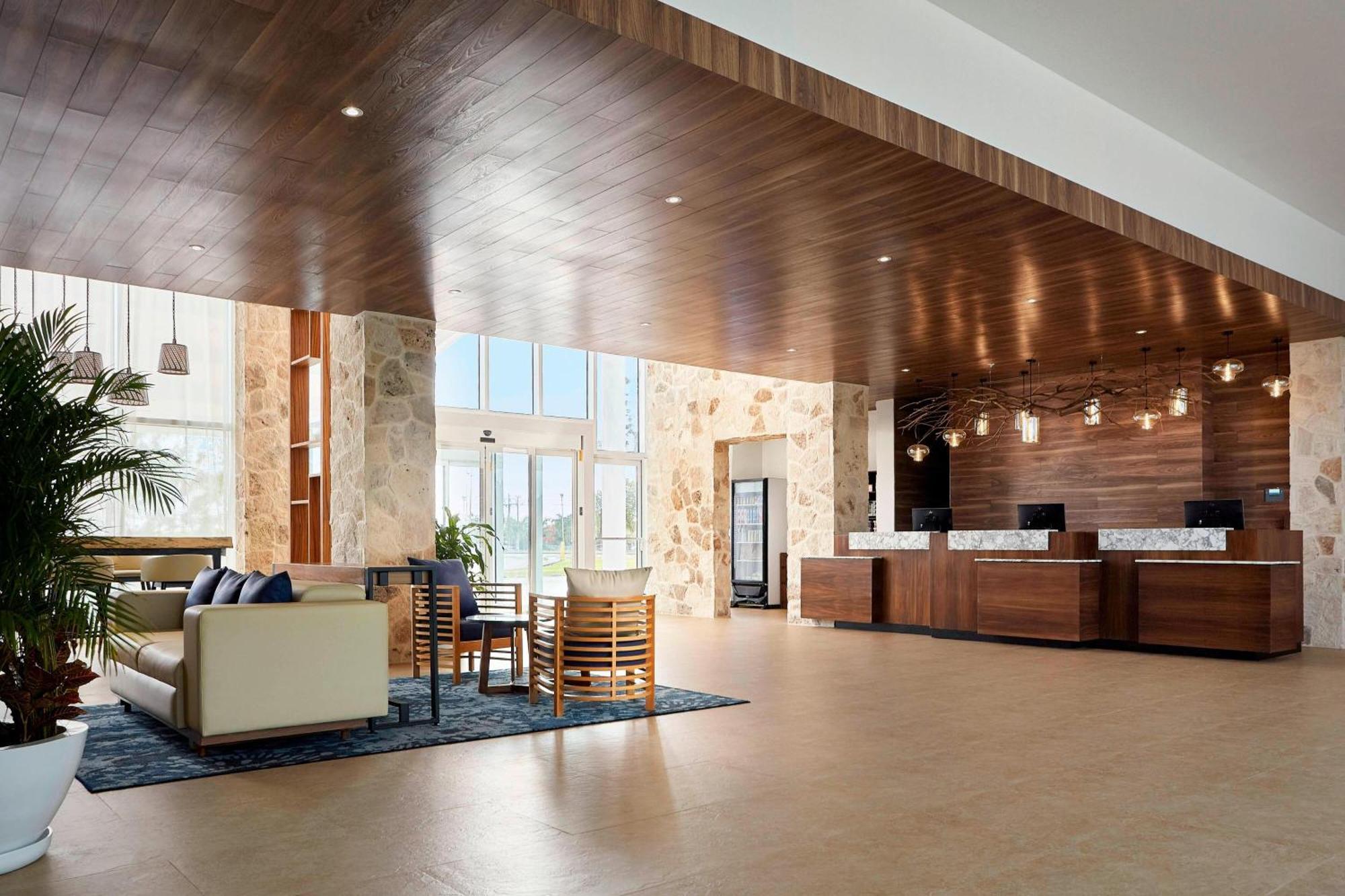 Fairfield Inn & Suites By Marriott Cancun Airport Alfredo V. Bonfil Ngoại thất bức ảnh